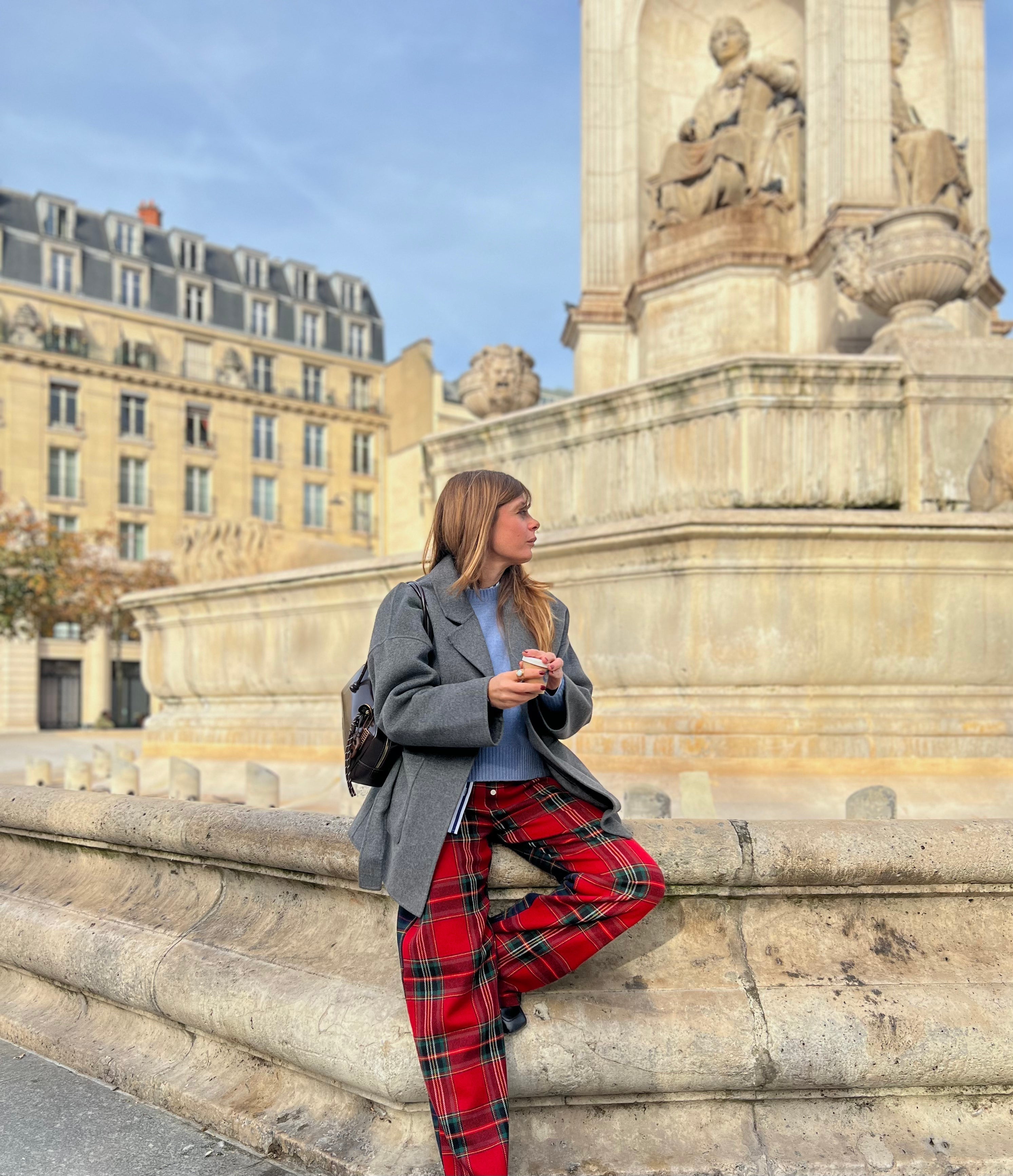 Guilia, créatrice de UN/PAIR - NOEMI